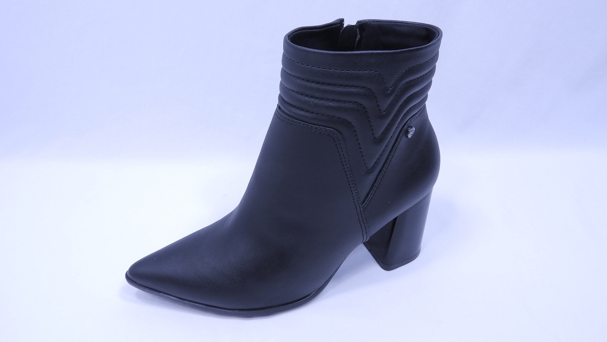 Bota Ramarim 2258103-1